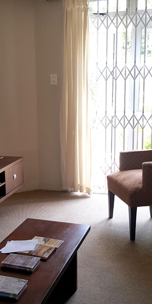 Flat to let - Palm Mews